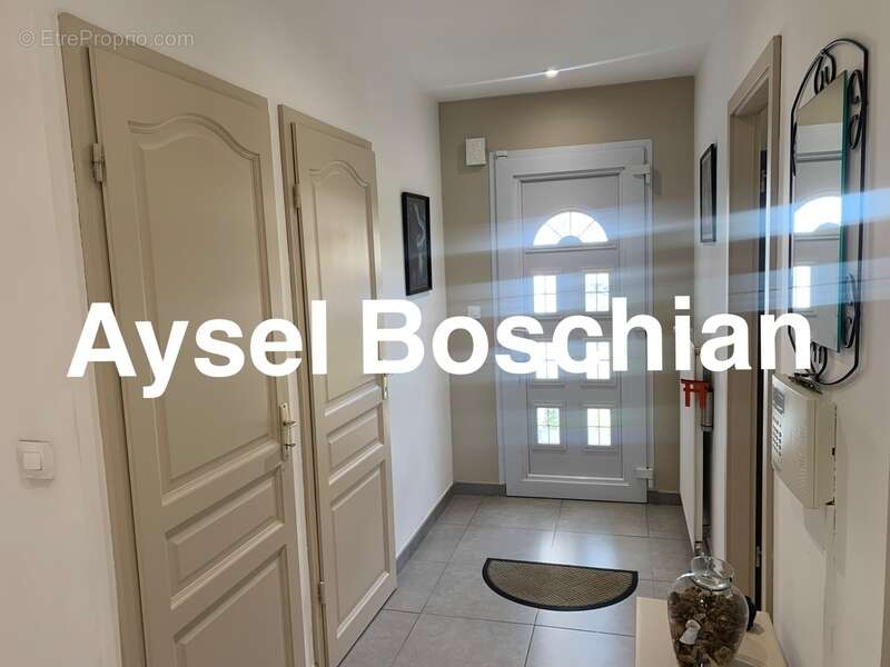 Maison à LEXY