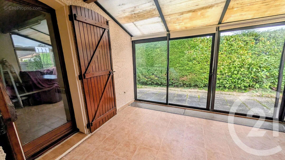 Maison à CASTELCULIER