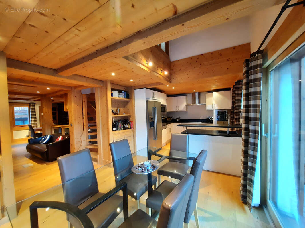 Maison à SAINT-MARTIN-DE-BELLEVILLE