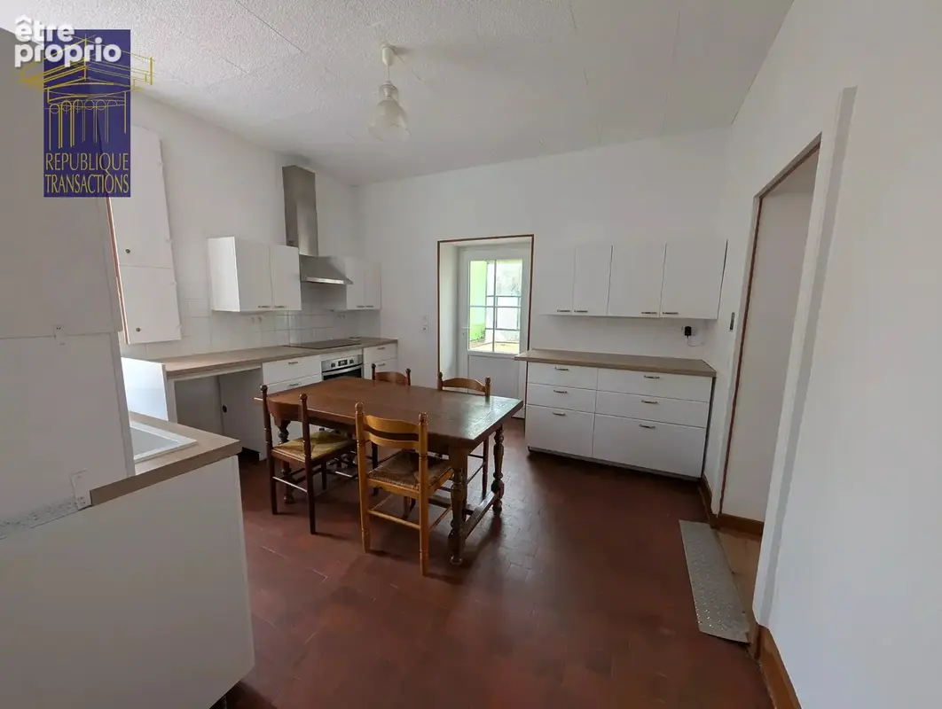 Appartement à LACANCHE