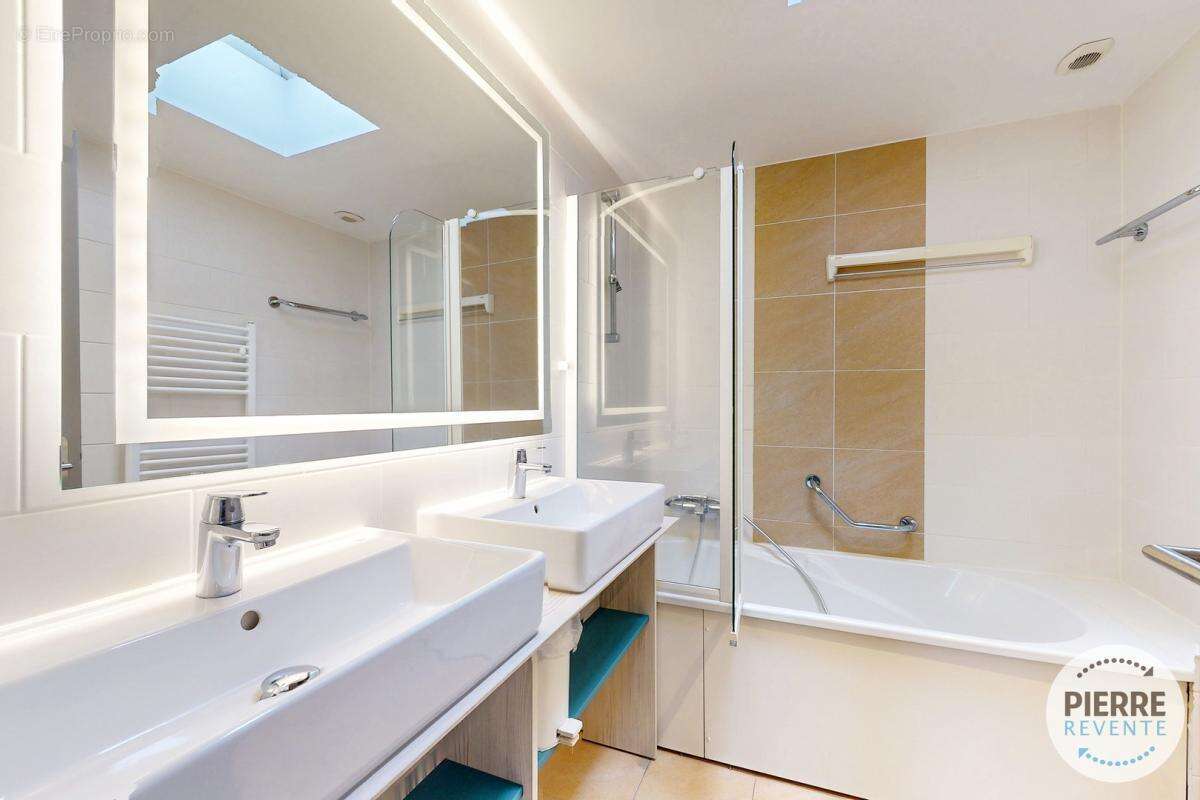 Maison à CHAUMONT-SUR-THARONNE