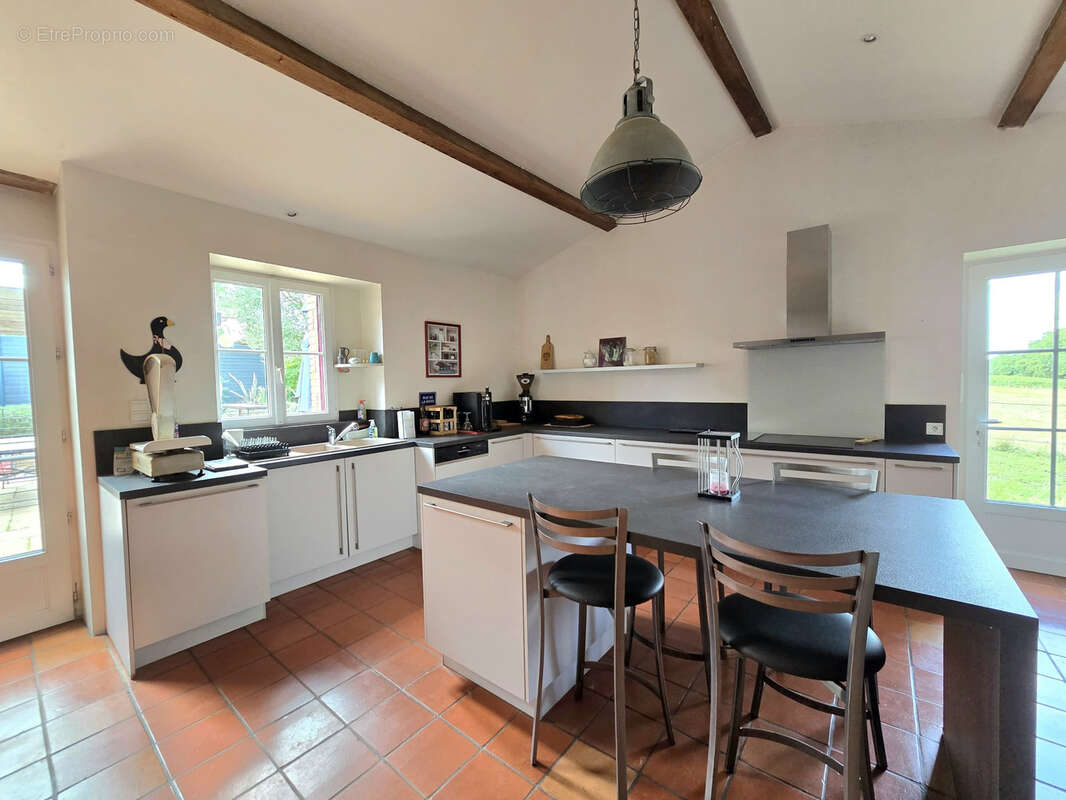 Maison à LE LOROUX-BOTTEREAU