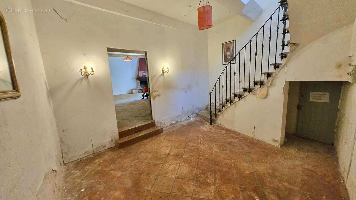 Maison à ESPONDEILHAN