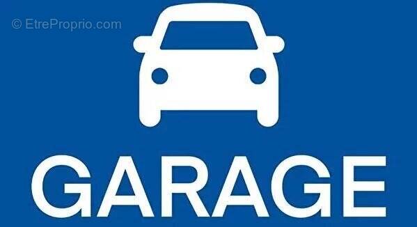 Parking à CANNES