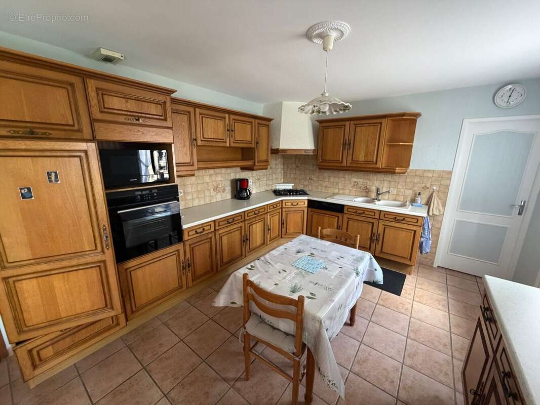 Maison à SAINT-GONDON