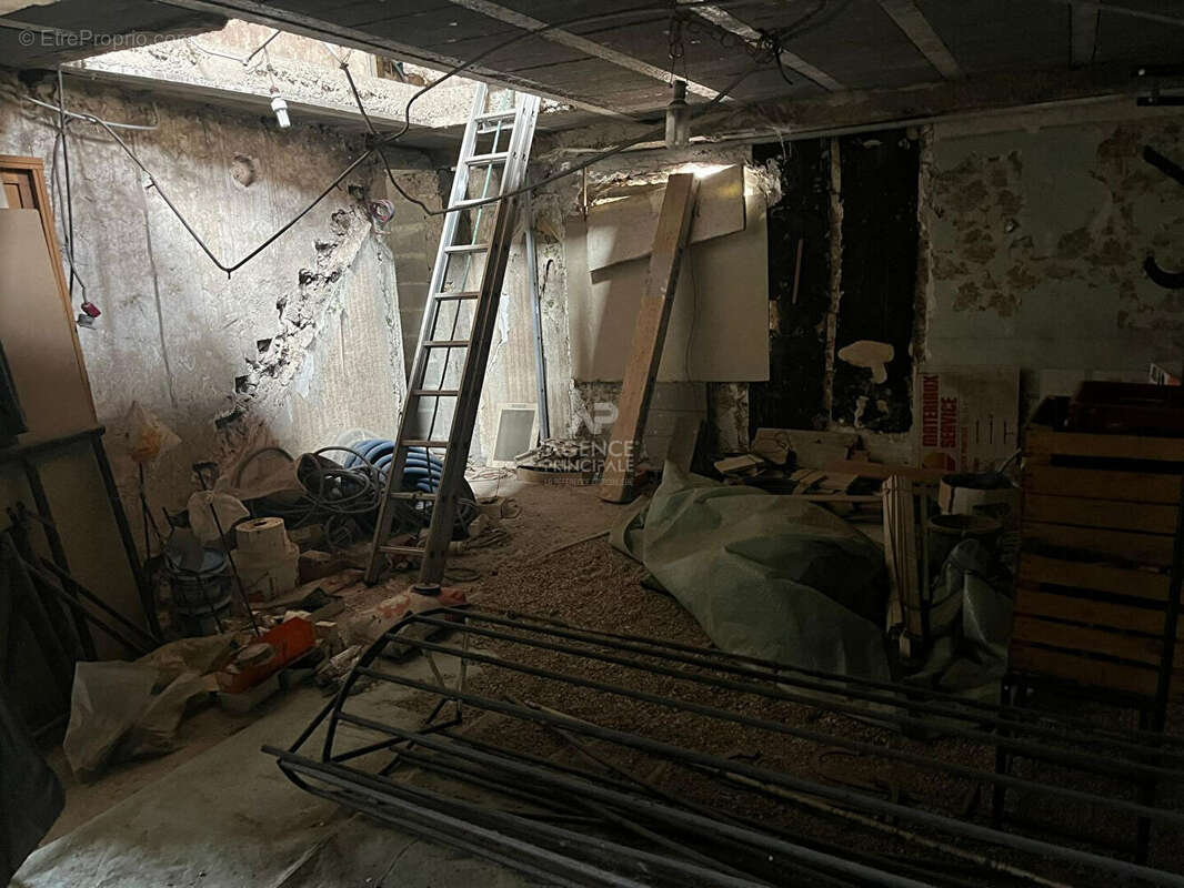 Appartement à MENUCOURT