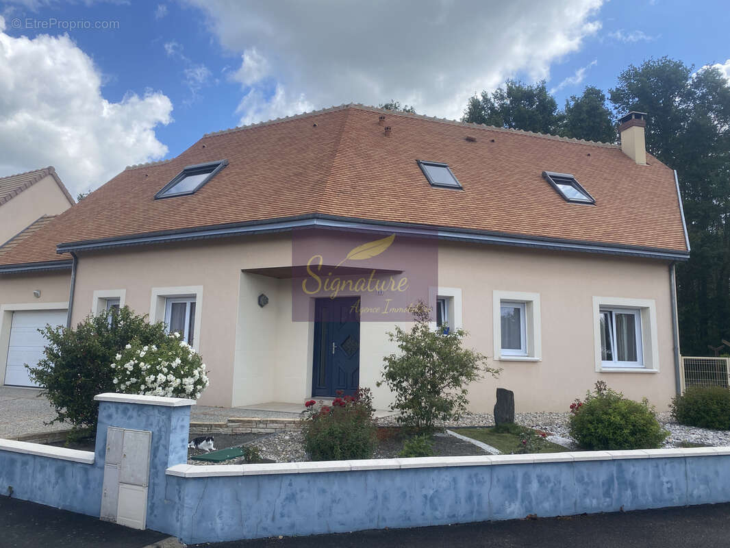 Maison Ruaudin - pièce de vie 70 m2 - 5 chambres - photo 11