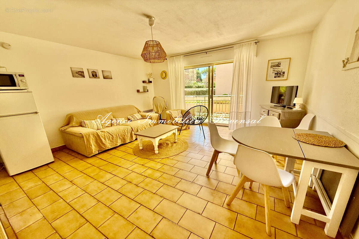 Appartement 39 m² à Sainte-Maxime  - photo 5