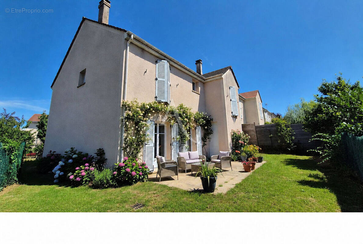 Maison à VAUREAL