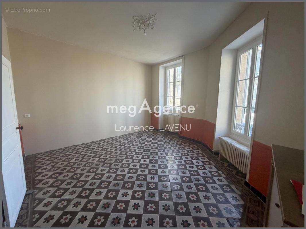Maison familiale en centre ville avec jardin - photo 10