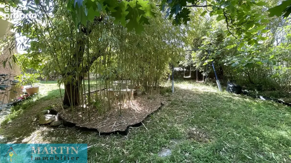 Magnifique villa avec piscine et terrain arbore - photo 49