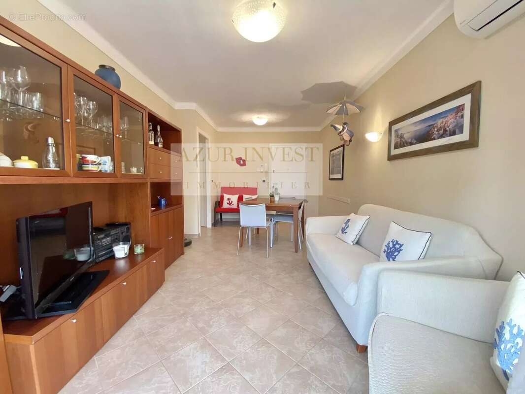 Appartement à ROQUEBRUNE-CAP-MARTIN