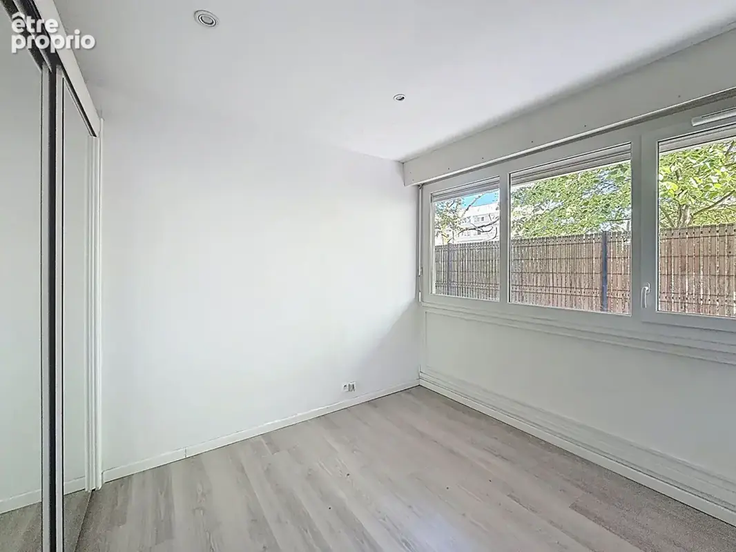 Appartement T4 -78m2-avec terrasse ? Emplacement idéal à Lormont ?4 pièce(s) 77 m2 - photo 4