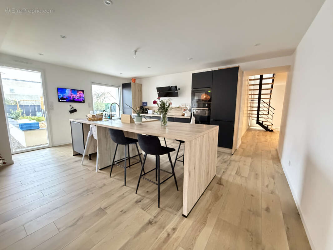 Maison à BRETTE-LES-PINS