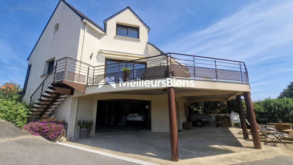 Maison 125 m² à Plumelin, 4 chambres, terrain de 1088 m² - photo 16