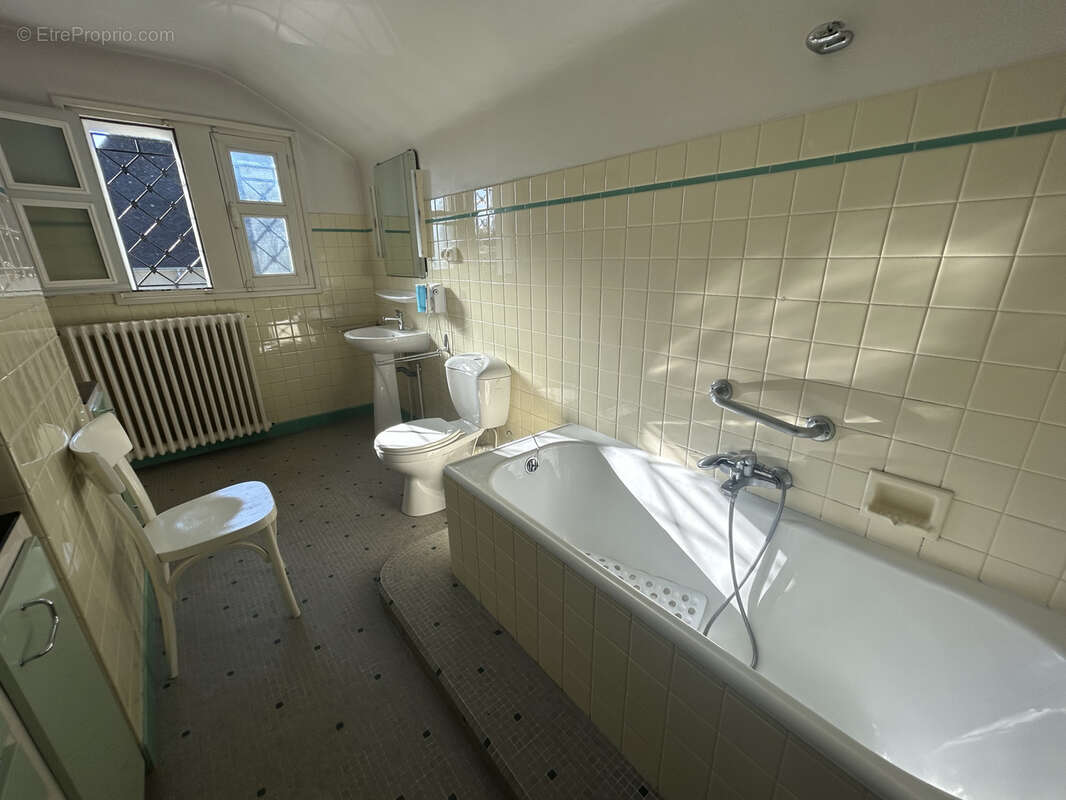 Maison à MONTGAILLARD