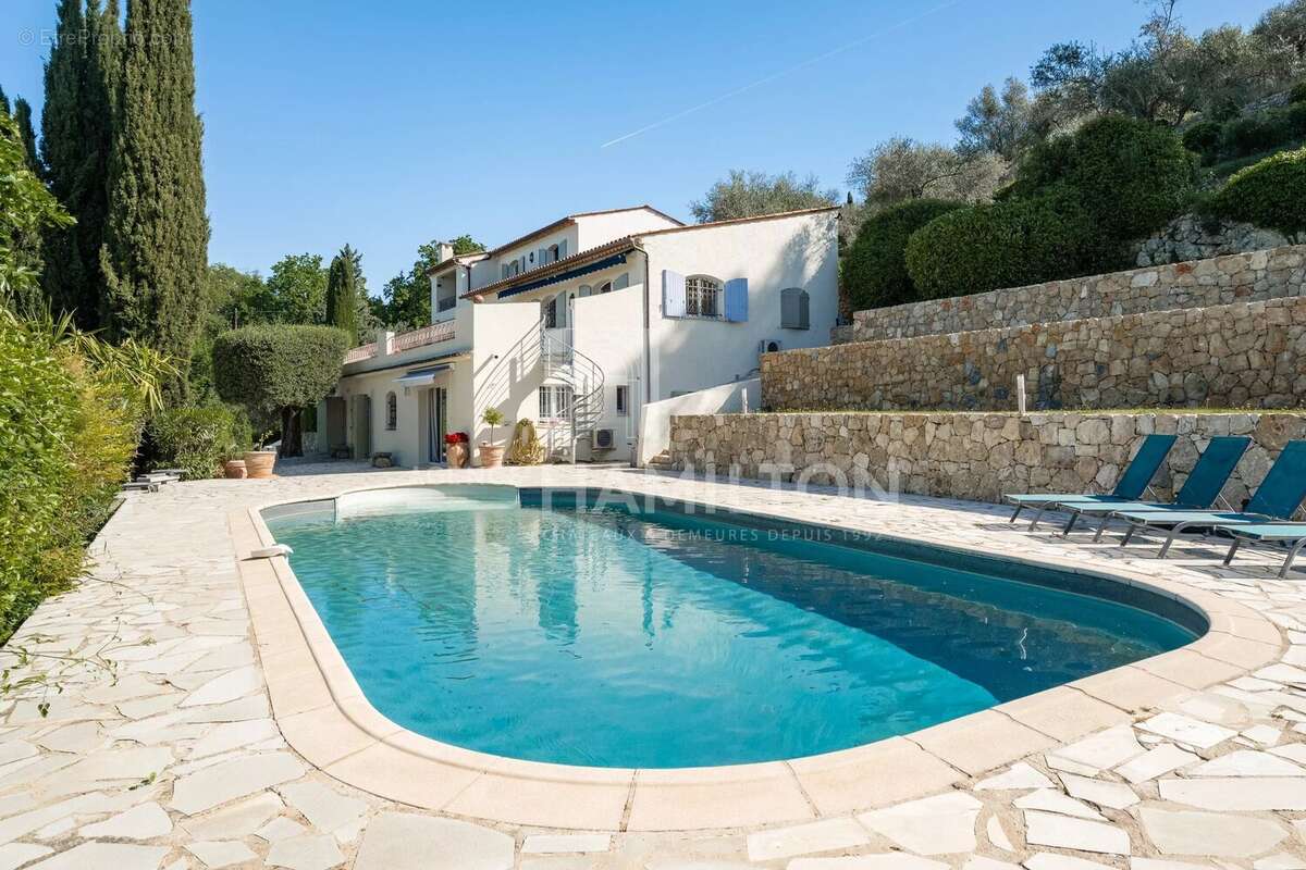 Maison à GRASSE
