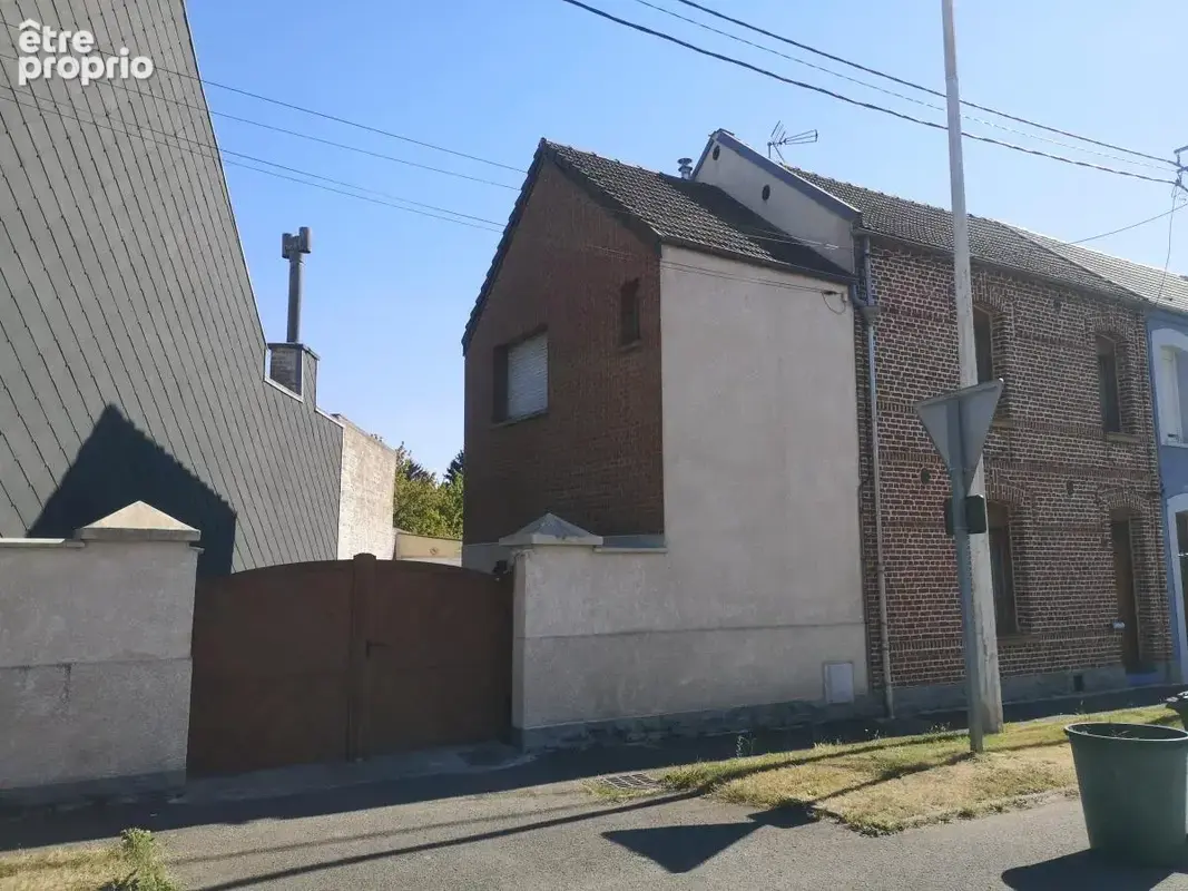 Maison 6 pièces 114 m² à vendre à Cambrai (59400) - photo 2