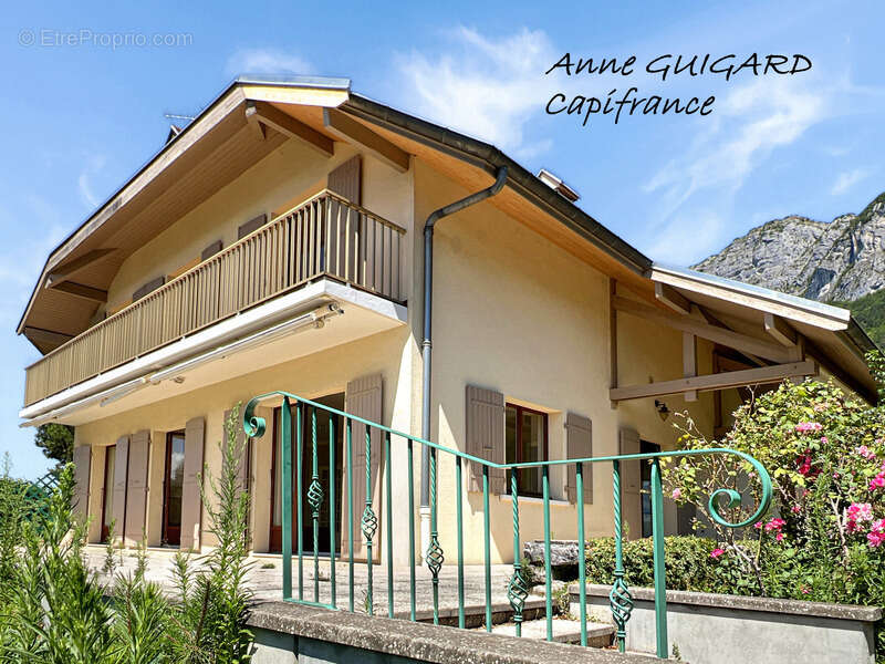 Maison à VEYRIER-DU-LAC