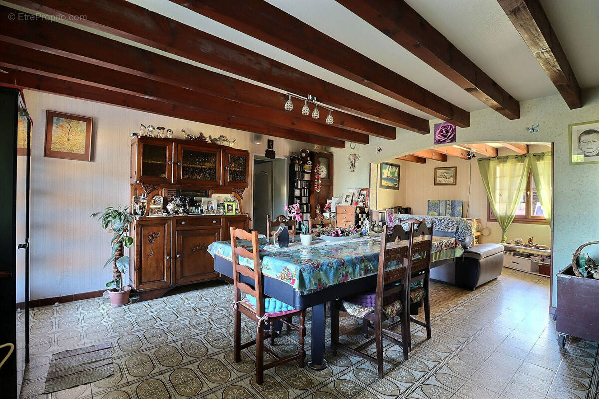 Maison à SAINT-SEVER