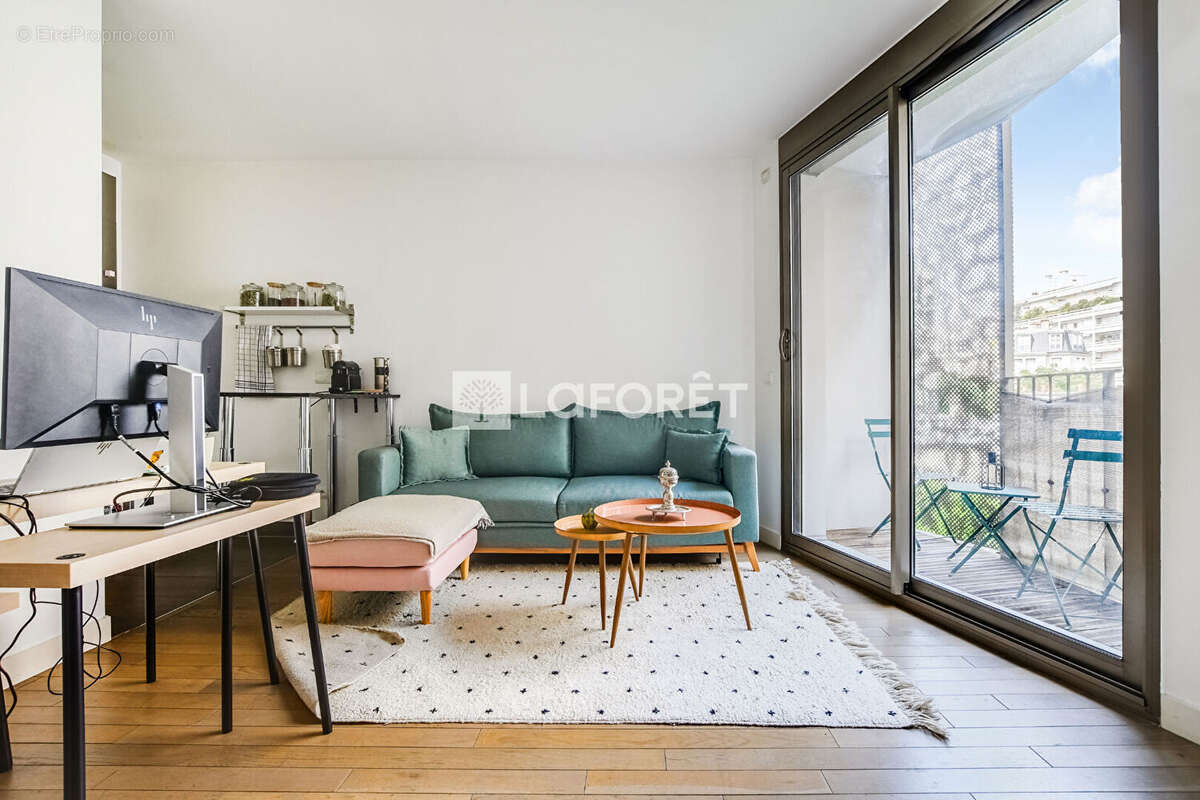 Appartement 41 m² à Paris-15e  - photo 2