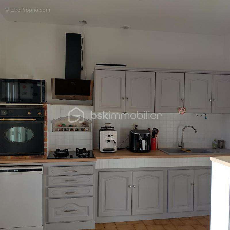 Maison à LA COURONNE