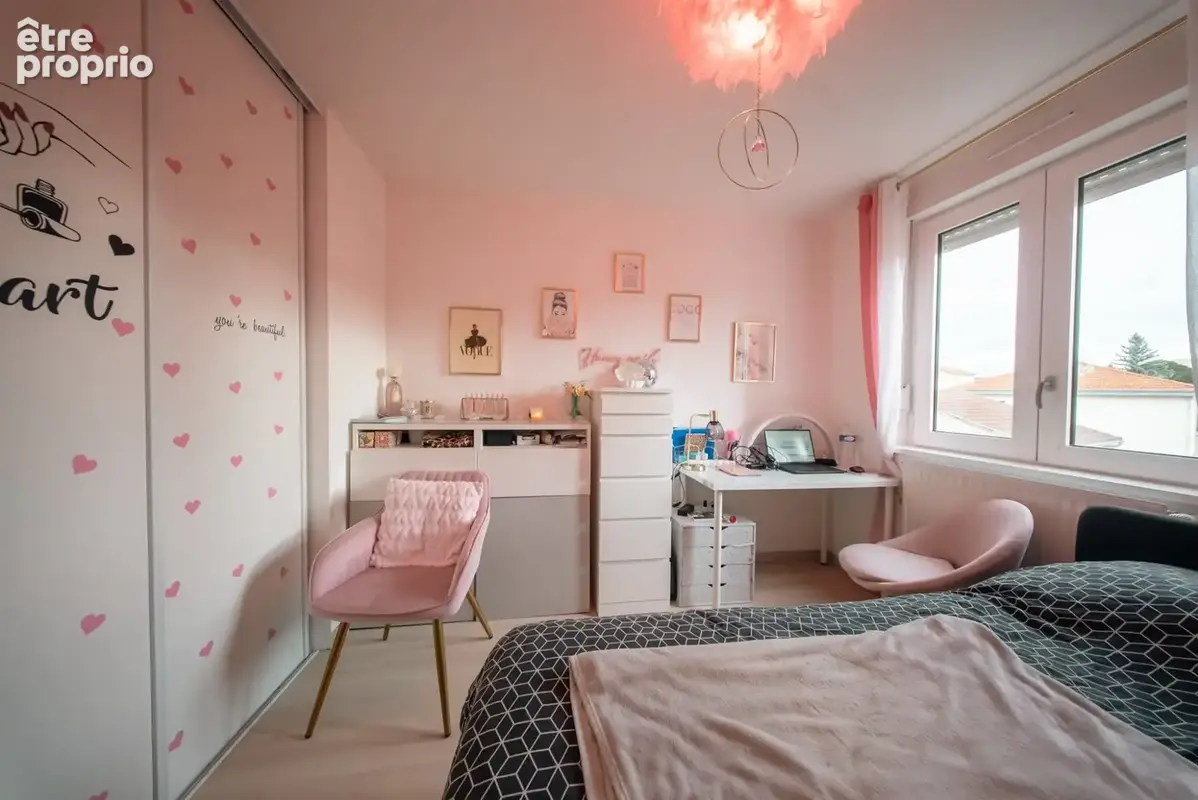 Appartement 4 pièces 81 m² à vendre à Clermont-Ferrand (63100) - photo 5