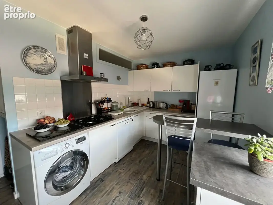 Très bel appartement au centre ville de LOUHANS - photo 4