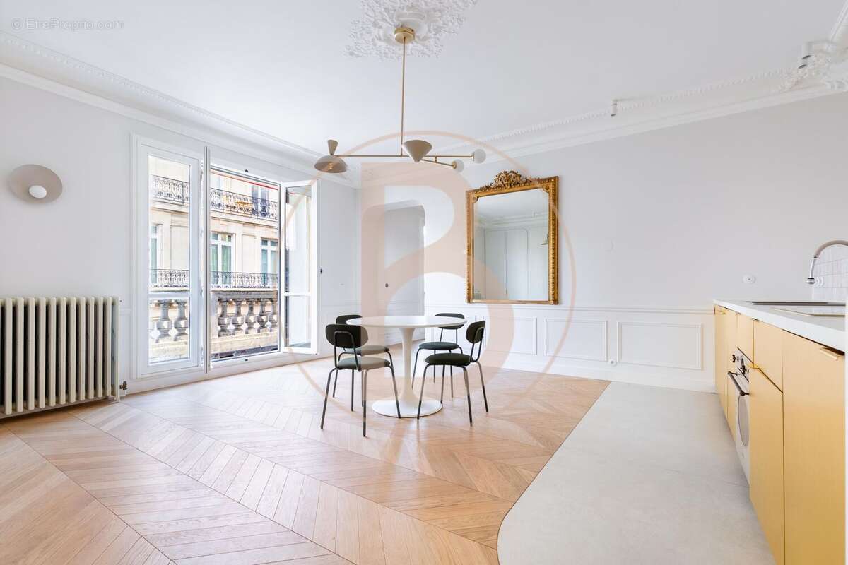 Photo 4 - Appartement à PARIS-16E