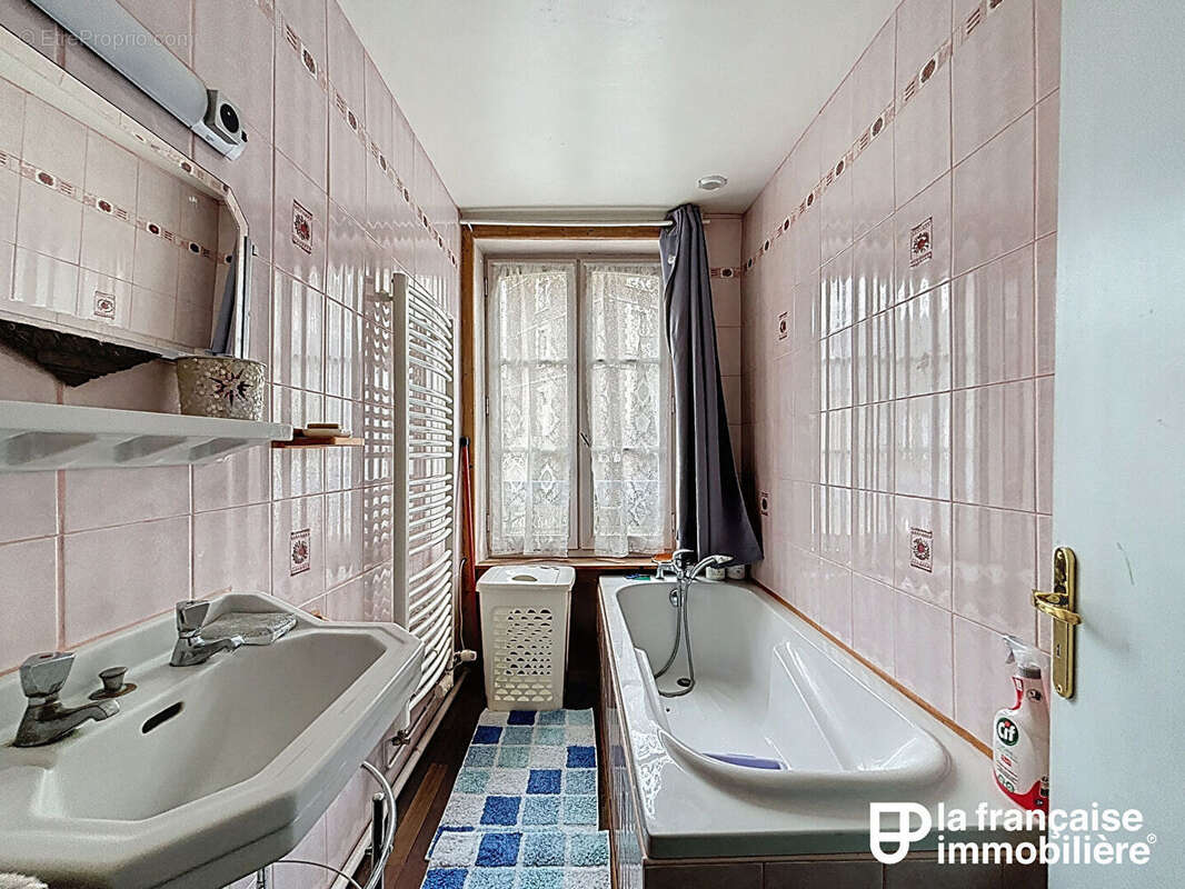 Maison à SAINT-MEEN-LE-GRAND