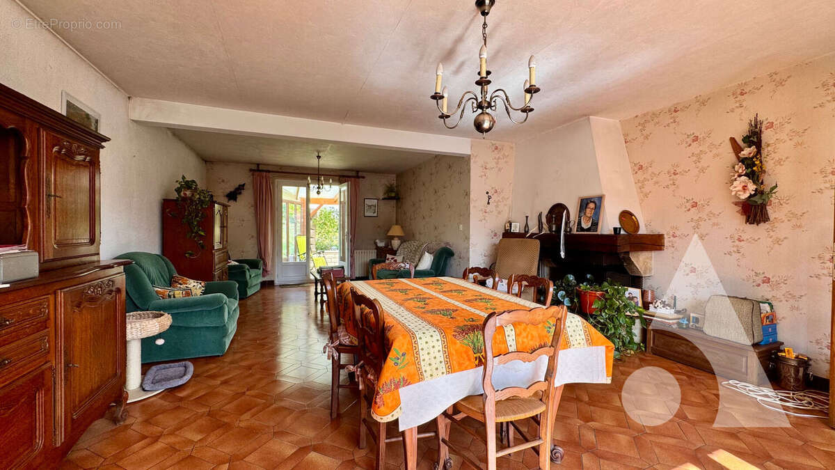 Maison à CREPY-EN-VALOIS