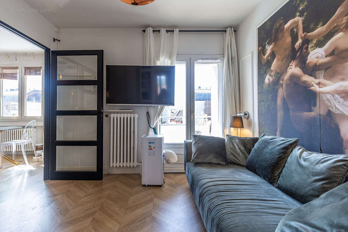 Agence immobiliere laforet - exclusivite - "sauge" - annecy - appartement traversant t3 de 57,26m² - balcon - cave - garage - photo 4