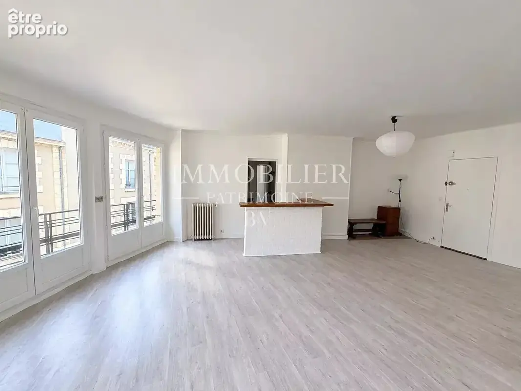 Appartement - Hyper centre-ville - Blois - photo 5
