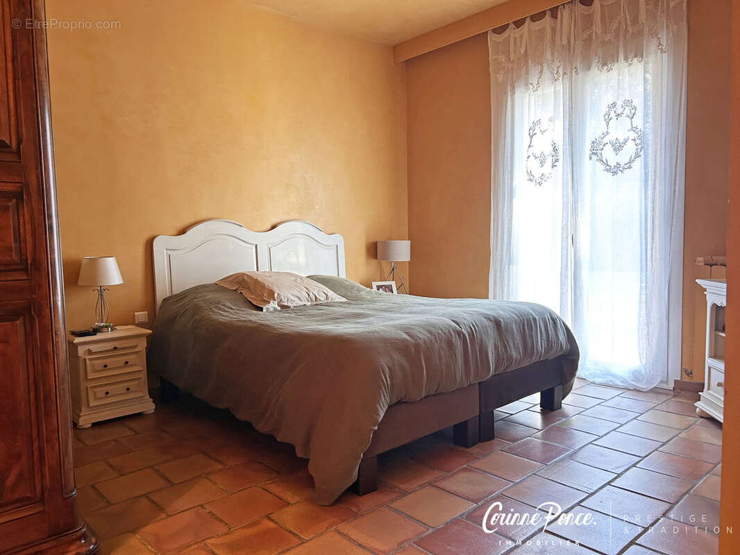 Maison à NIMES