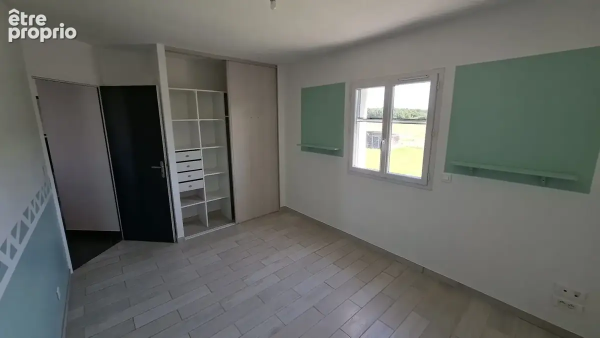 Maison 161 m² à Saintes  - photo 7