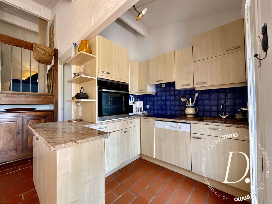 Maison à LA LONDE-LES-MAURES