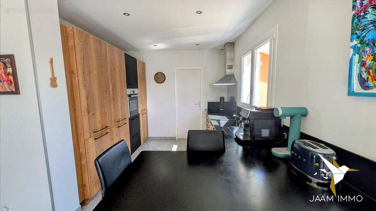 Maison à TOUSSIEUX