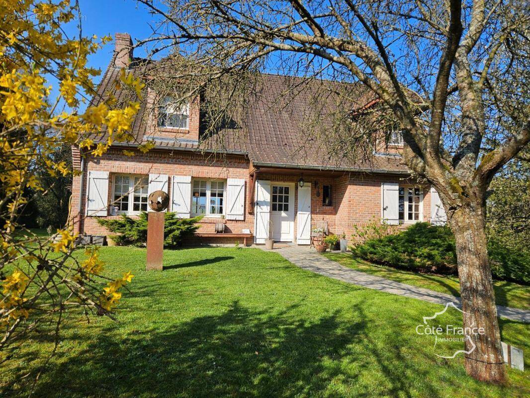 Maison à LE CATEAU-CAMBRESIS