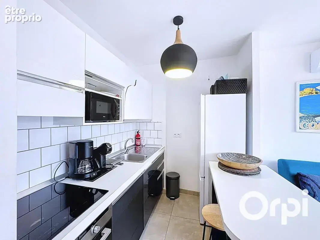 Superbe appartement 2 chambres avec vaste terrasse - Piscine - Garage - photo 5