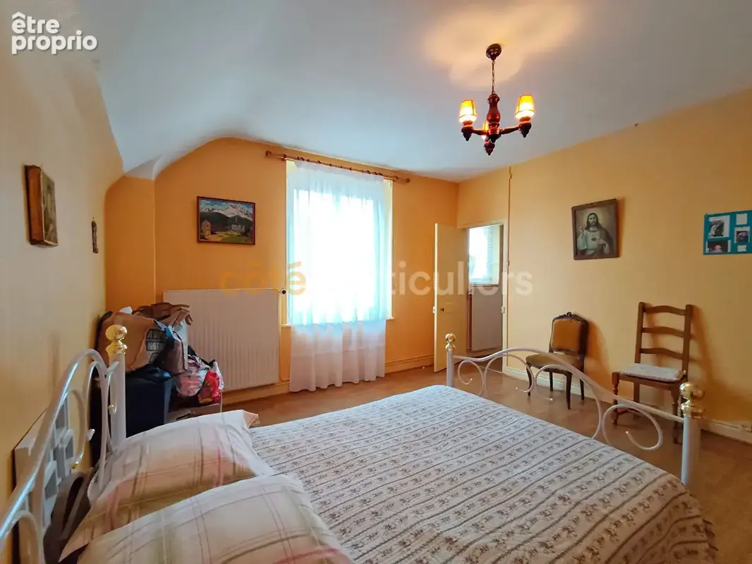 Maison mitoyenne de 3 chambres avec sous-sol et garage à Tavaux - photo 15