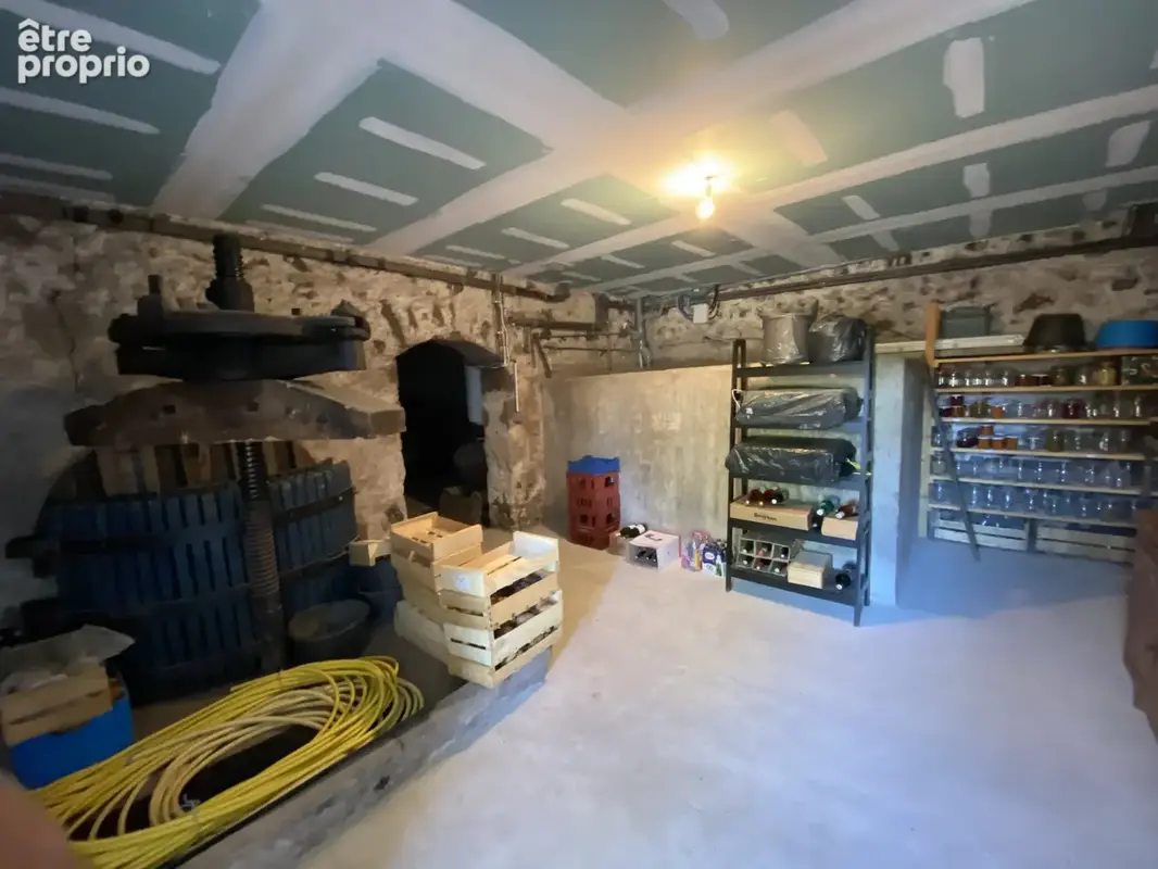 Jolie demeure, ancienne ferme réhabilitée sur 2255m2 - photo 24