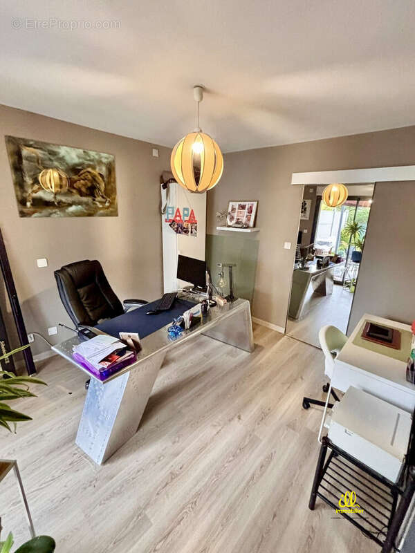 Maison à CHARLEVILLE-MEZIERES