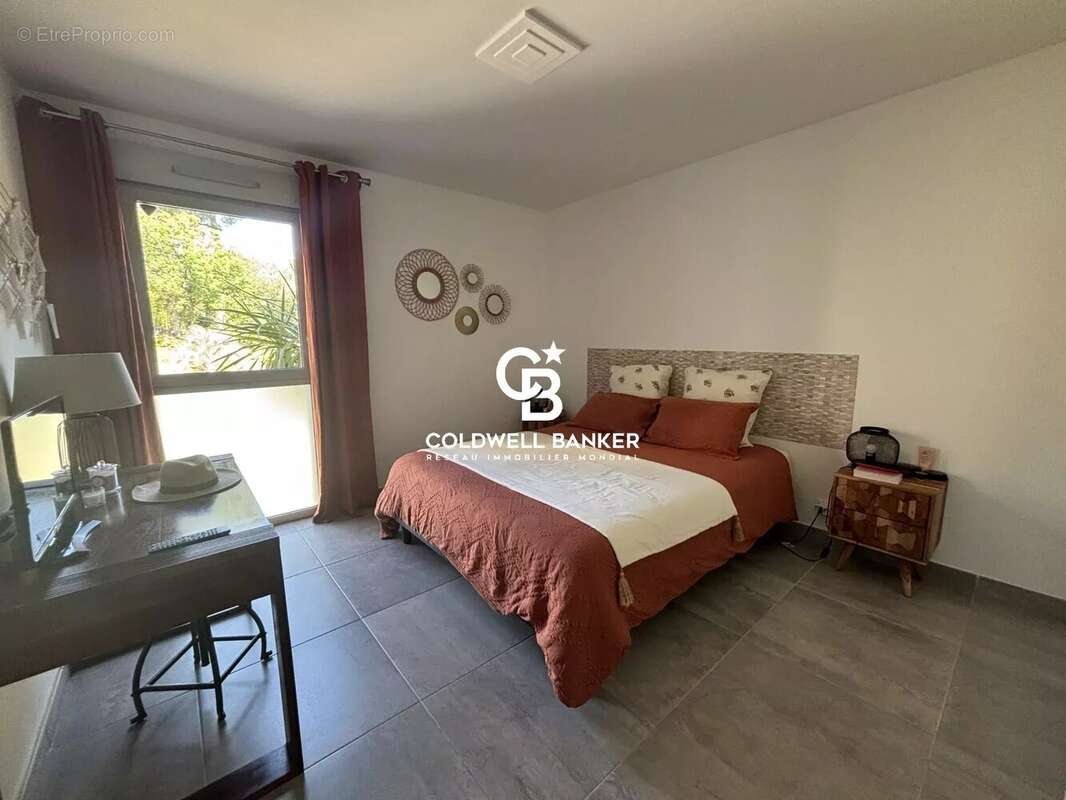 Appartement à SAINT-RAPHAEL