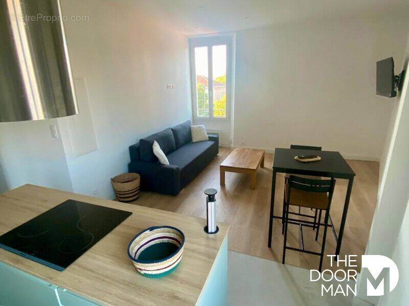 Appartement à HYERES