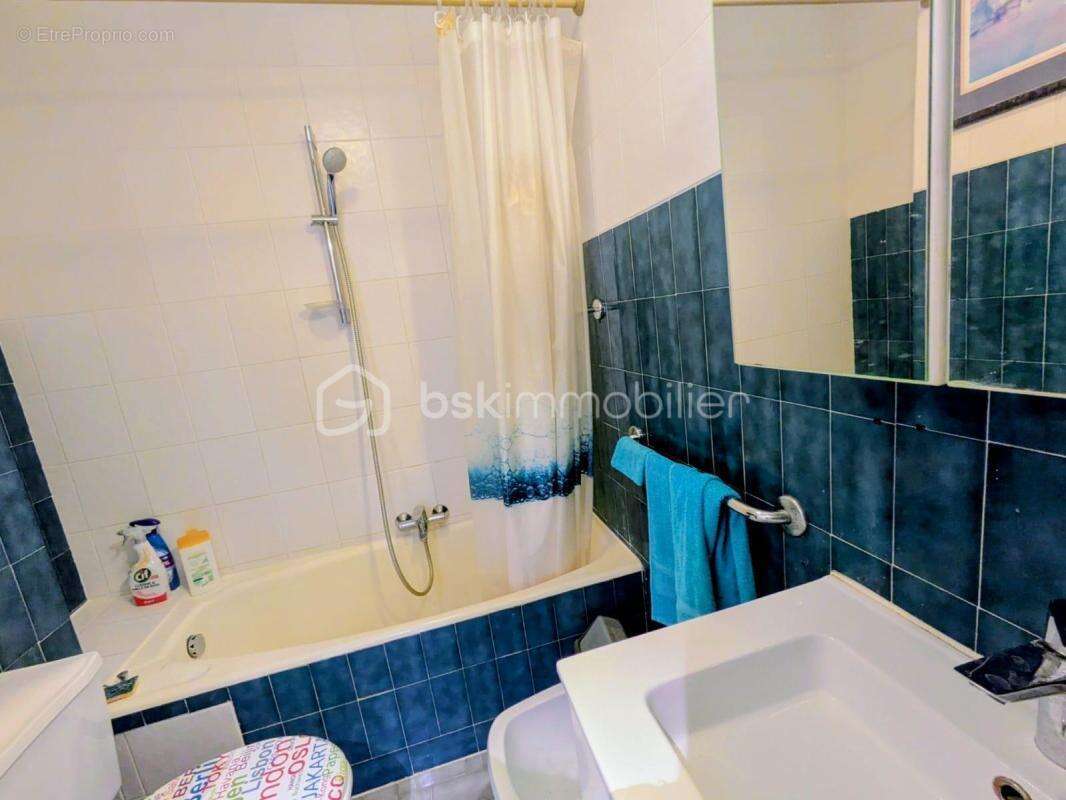 Appartement à LE CANNET