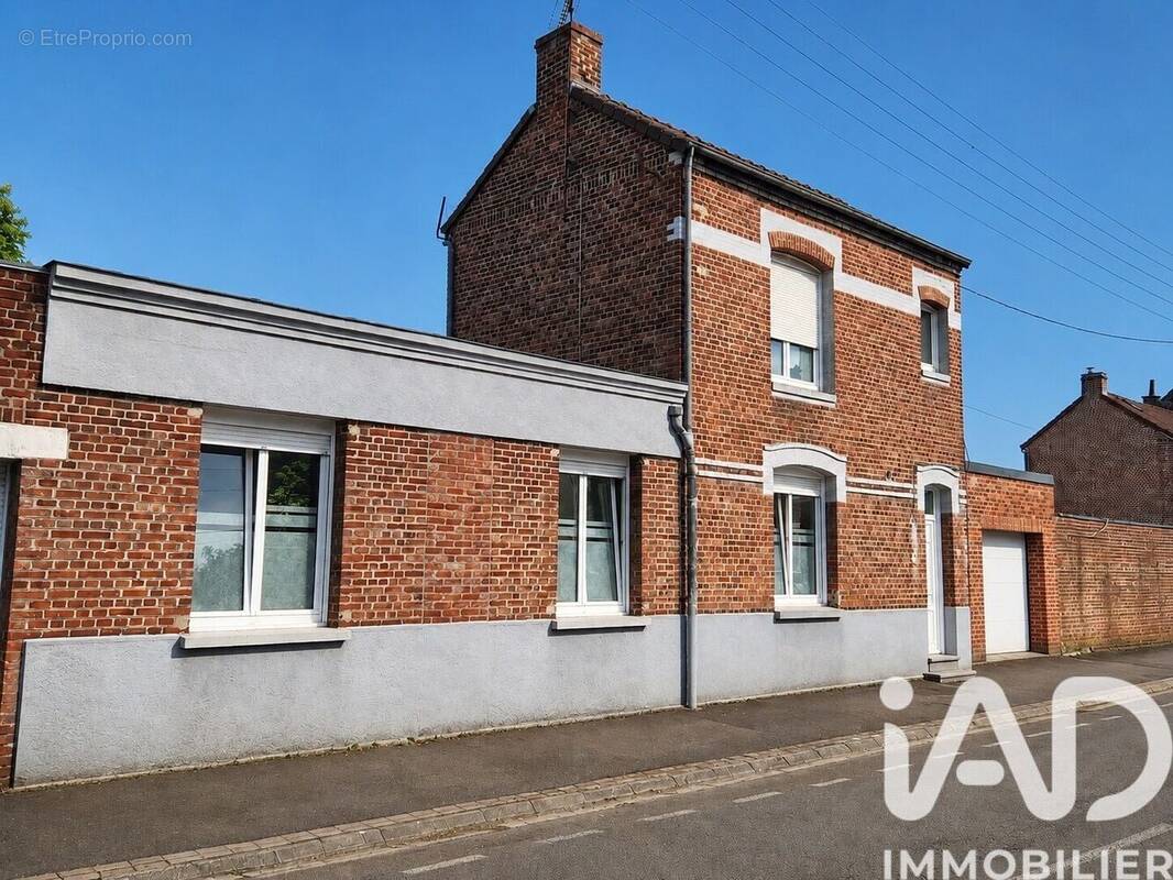 Photo 1 - Maison à LAMBRES-LEZ-DOUAI
