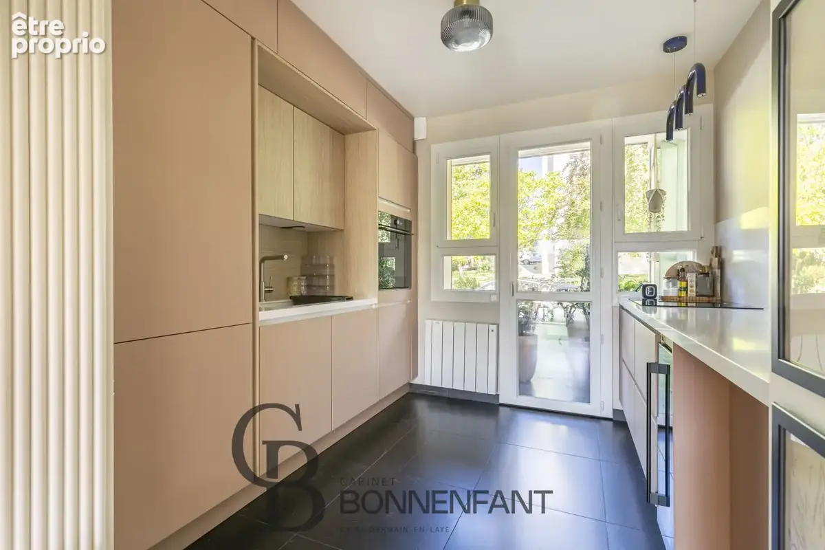 Appartement - 87,38 m2 - 5 pièces- 3 chambres - balcon - photo 4