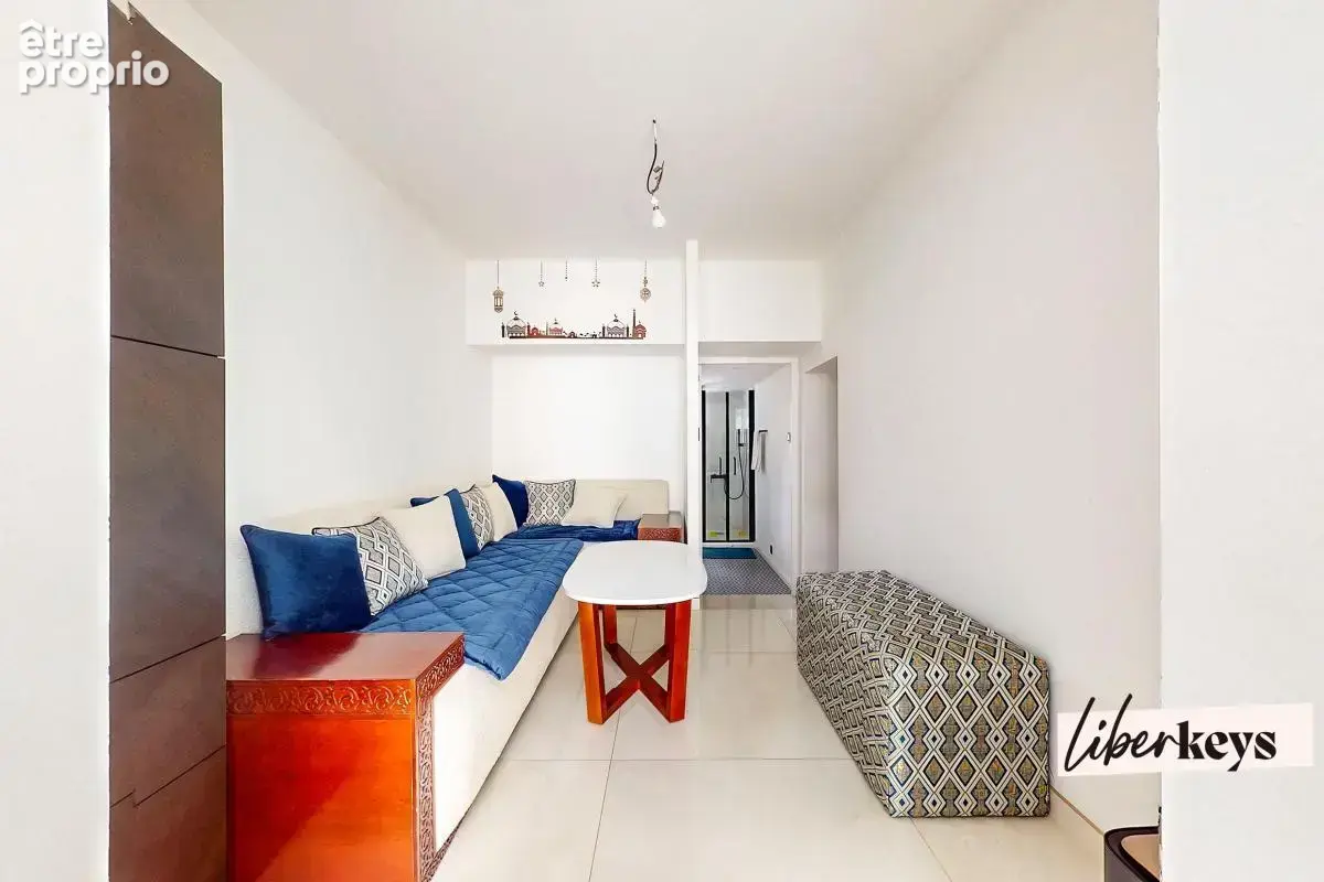 Maison atypique entièrement rénovée – 139,62 m² – DPE A – Jardin & garage de 40 m² - photo 4