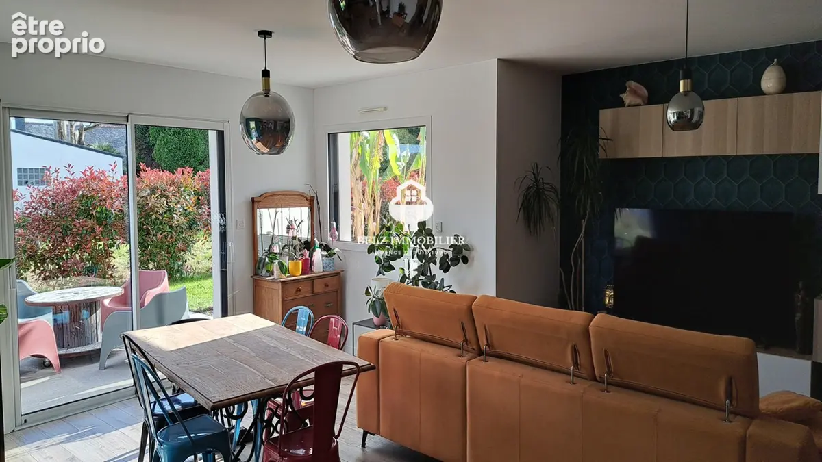 BELZ Agréable Maison de 2018 Belz 4 pièces Morbihan Sud Ria D'ETEL plain pied 3 chambres très bon état Terrain de 573m² - photo 2