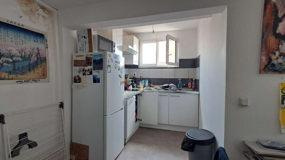 Appartement à MARSEILLE-1E
